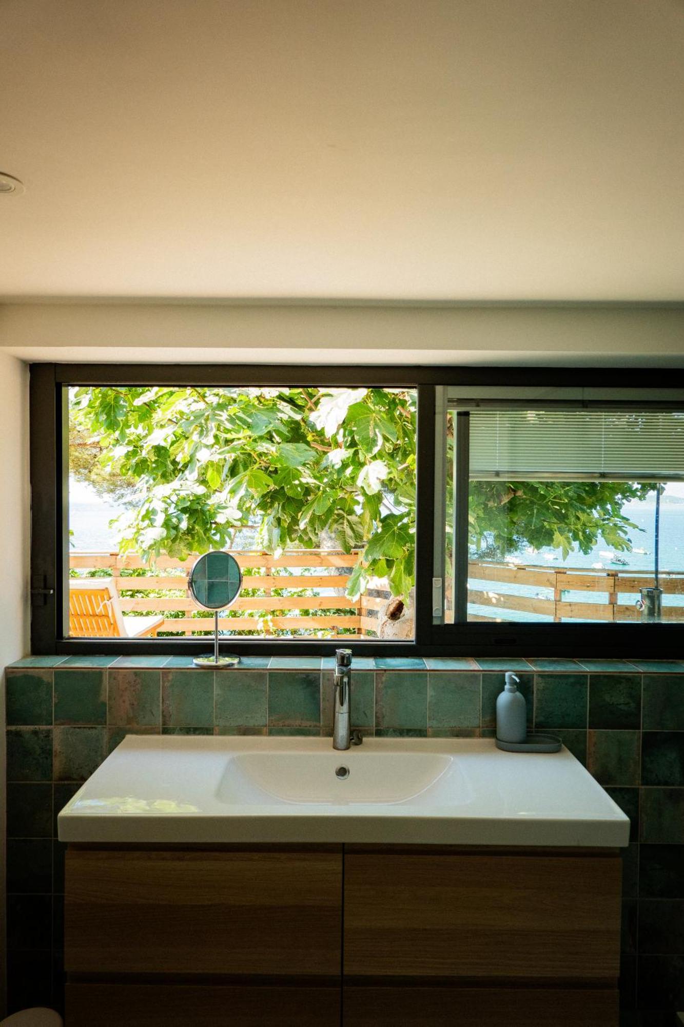 Cabanon Moderne, Les Pieds Dans L'Eau, 2 Chambres Le Pradet Exterior foto